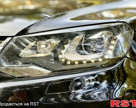 Черный Фольксваген Туарег, объемом двигателя 3 л и пробегом 215 тыс. км за 17900 $, фото 6 на Automoto.ua