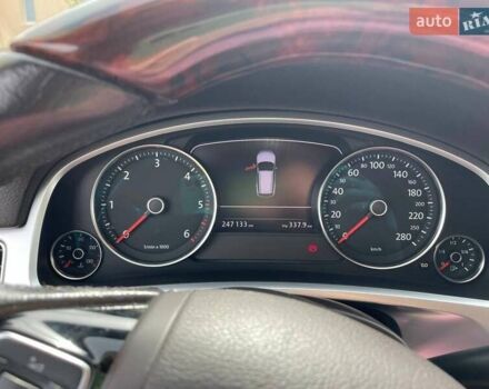 Чорний Фольксваген Туарег, об'ємом двигуна 2.97 л та пробігом 248 тис. км за 19500 $, фото 10 на Automoto.ua