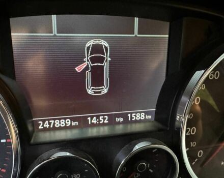 Чорний Фольксваген Туарег, об'ємом двигуна 3 л та пробігом 232 тис. км за 13500 $, фото 7 на Automoto.ua