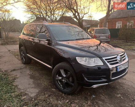 Чорний Фольксваген Туарег, об'ємом двигуна 2.97 л та пробігом 228 тис. км за 12300 $, фото 1 на Automoto.ua