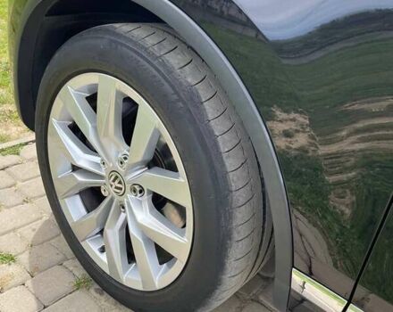 Чорний Фольксваген Туарег, об'ємом двигуна 2.97 л та пробігом 248 тис. км за 19500 $, фото 1 на Automoto.ua