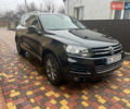 Черный Фольксваген Туарег, объемом двигателя 2.97 л и пробегом 267 тыс. км за 18700 $, фото 2 на Automoto.ua