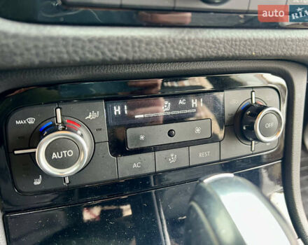 Чорний Фольксваген Туарег, об'ємом двигуна 2.97 л та пробігом 257 тис. км за 15800 $, фото 22 на Automoto.ua