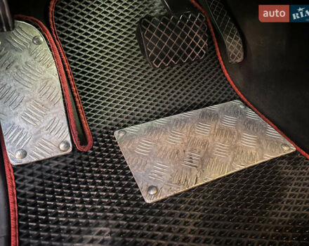 Чорний Фольксваген Туарег, об'ємом двигуна 2.97 л та пробігом 228 тис. км за 12300 $, фото 10 на Automoto.ua