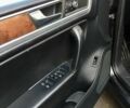Фольксваген Туарег 2010 в Ровно на Automoto.ua Черный Фольксваген Туарег, объемом двигателя 2.97 л и пробегом 390 тыс. км за 15500 $, фото 32 на Automoto.ua