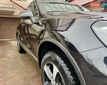 Чорний Фольксваген Туарег, об'ємом двигуна 2.97 л та пробігом 257 тис. км за 15800 $, фото 12 на Automoto.ua