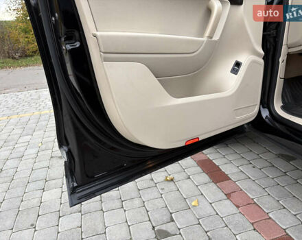 Чорний Фольксваген Туарег, об'ємом двигуна 3 л та пробігом 150 тис. км за 17500 $, фото 29 на Automoto.ua