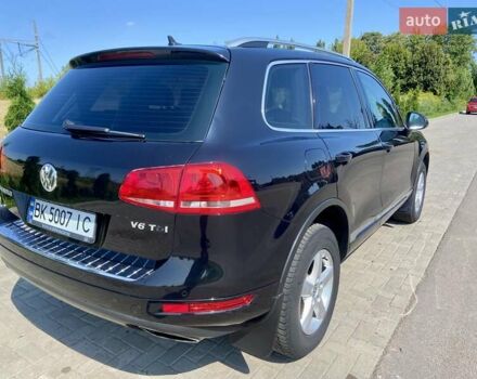 Фольксваген Туарег 2010 в Ровно на Automoto.ua Черный Фольксваген Туарег, объемом двигателя 2.97 л и пробегом 390 тыс. км за 15500 $, фото 15 на Automoto.ua