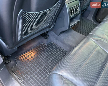 Черный Фольксваген Туарег, объемом двигателя 2.97 л и пробегом 267 тыс. км за 18700 $, фото 34 на Automoto.ua