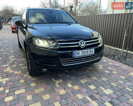 Черный Фольксваген Туарег, объемом двигателя 2.97 л и пробегом 267 тыс. км за 18700 $, фото 8 на Automoto.ua