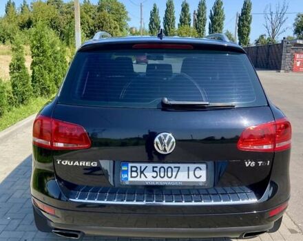 Фольксваген Туарег 2010 в Ровно на Automoto.ua Черный Фольксваген Туарег, объемом двигателя 2.97 л и пробегом 390 тыс. км за 15500 $, фото 14 на Automoto.ua