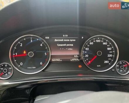 Чорний Фольксваген Туарег, об'ємом двигуна 2.97 л та пробігом 330 тис. км за 14900 $, фото 27 на Automoto.ua