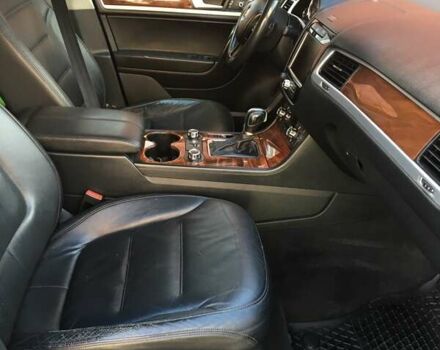 Фольксваген Туарег 2010 в Ровно на Automoto.ua Черный Фольксваген Туарег, объемом двигателя 2.97 л и пробегом 390 тыс. км за 15500 $, фото 38 на Automoto.ua