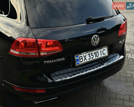 Чорний Фольксваген Туарег, об'ємом двигуна 2.97 л та пробігом 355 тис. км за 17500 $, фото 3 на Automoto.ua