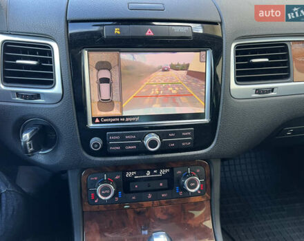 Черный Фольксваген Туарег, объемом двигателя 2.97 л и пробегом 267 тыс. км за 18700 $, фото 37 на Automoto.ua