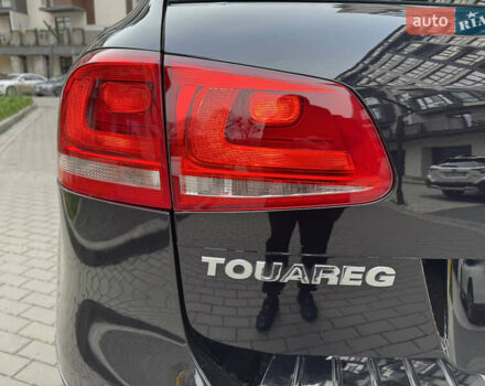 Черный Фольксваген Туарег, объемом двигателя 2.97 л и пробегом 356 тыс. км за 15900 $, фото 45 на Automoto.ua