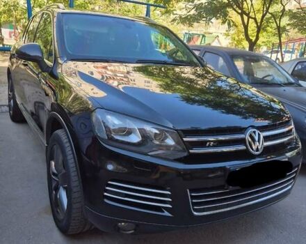 Черный Фольксваген Туарег, объемом двигателя 2.97 л и пробегом 300 тыс. км за 18800 $, фото 12 на Automoto.ua