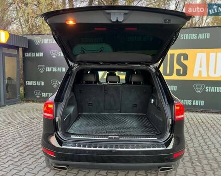 Черный Фольксваген Туарег, объемом двигателя 2.97 л и пробегом 298 тыс. км за 18900 $, фото 9 на Automoto.ua