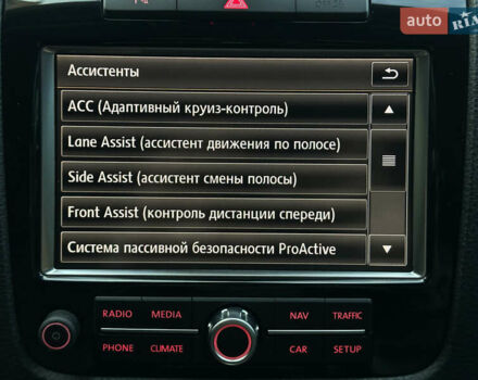 Чорний Фольксваген Туарег, об'ємом двигуна 2.97 л та пробігом 355 тис. км за 17500 $, фото 18 на Automoto.ua