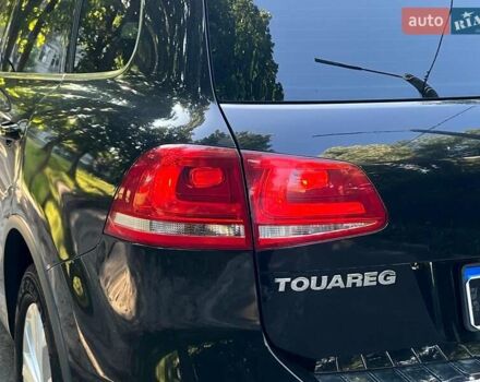 Чорний Фольксваген Туарег, об'ємом двигуна 4.2 л та пробігом 255 тис. км за 28440 $, фото 11 на Automoto.ua
