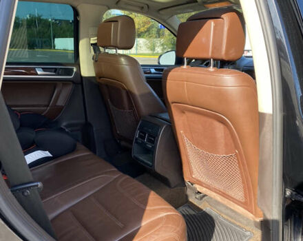 Чорний Фольксваген Туарег, об'ємом двигуна 3.6 л та пробігом 252 тис. км за 17800 $, фото 29 на Automoto.ua