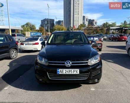 Черный Фольксваген Туарег, объемом двигателя 2.97 л и пробегом 267 тыс. км за 16000 $, фото 6 на Automoto.ua