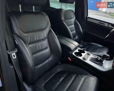 Чорний Фольксваген Туарег, об'ємом двигуна 2.97 л та пробігом 288 тис. км за 22450 $, фото 11 на Automoto.ua