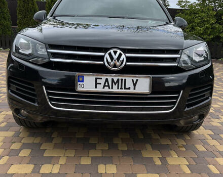 Черный Фольксваген Туарег, объемом двигателя 2.97 л и пробегом 281 тыс. км за 22500 $, фото 3 на Automoto.ua