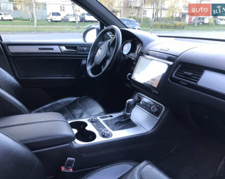 Чорний Фольксваген Туарег, об'ємом двигуна 2.97 л та пробігом 275 тис. км за 21300 $, фото 25 на Automoto.ua