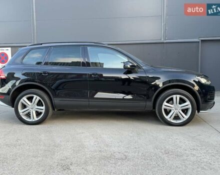 Чорний Фольксваген Туарег, об'ємом двигуна 3 л та пробігом 236 тис. км за 20750 $, фото 42 на Automoto.ua