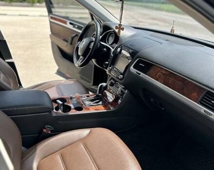 Черный Фольксваген Туарег, объемом двигателя 3 л и пробегом 294 тыс. км за 18500 $, фото 11 на Automoto.ua