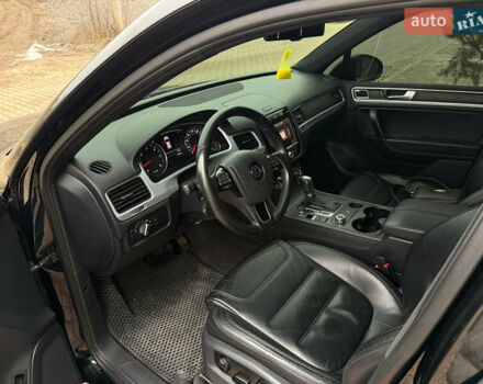 Чорний Фольксваген Туарег, об'ємом двигуна 2.97 л та пробігом 230 тис. км за 19999 $, фото 12 на Automoto.ua