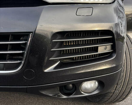 Чорний Фольксваген Туарег, об'ємом двигуна 2.97 л та пробігом 318 тис. км за 18500 $, фото 24 на Automoto.ua