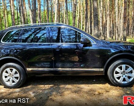 Черный Фольксваген Туарег, объемом двигателя 3 л и пробегом 350 тыс. км за 18500 $, фото 8 на Automoto.ua