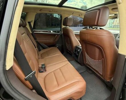 Черный Фольксваген Туарег, объемом двигателя 3.6 л и пробегом 290 тыс. км за 15200 $, фото 22 на Automoto.ua