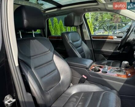 Черный Фольксваген Туарег, объемом двигателя 2.97 л и пробегом 349 тыс. км за 16500 $, фото 34 на Automoto.ua