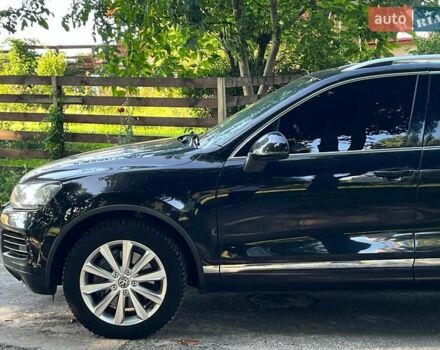 Чорний Фольксваген Туарег, об'ємом двигуна 4.2 л та пробігом 255 тис. км за 28440 $, фото 15 на Automoto.ua