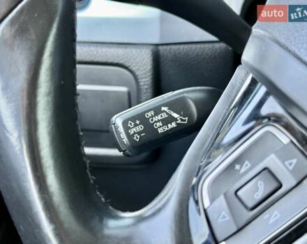 Черный Фольксваген Туарег, объемом двигателя 2.97 л и пробегом 288 тыс. км за 14500 $, фото 18 на Automoto.ua