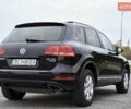 Черный Фольксваген Туарег, объемом двигателя 2.97 л и пробегом 275 тыс. км за 22000 $, фото 7 на Automoto.ua