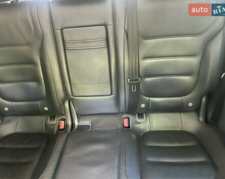 Черный Фольксваген Туарег, объемом двигателя 2.97 л и пробегом 332 тыс. км за 16900 $, фото 6 на Automoto.ua