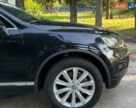 Чорний Фольксваген Туарег, об'ємом двигуна 4.2 л та пробігом 255 тис. км за 28440 $, фото 6 на Automoto.ua
