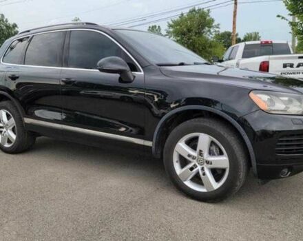 Черный Фольксваген Туарег, объемом двигателя 3 л и пробегом 236 тыс. км за 2700 $, фото 1 на Automoto.ua