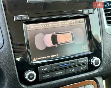 Черный Фольксваген Туарег, объемом двигателя 2.97 л и пробегом 288 тыс. км за 14500 $, фото 14 на Automoto.ua