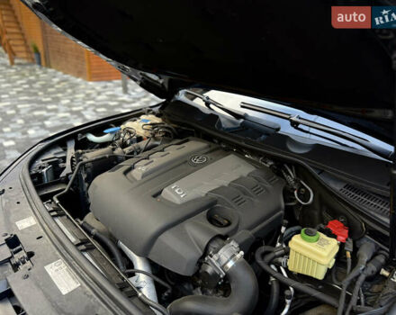 Черный Фольксваген Туарег, объемом двигателя 2.97 л и пробегом 278 тыс. км за 20000 $, фото 57 на Automoto.ua