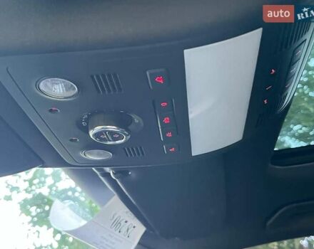 Чорний Фольксваген Туарег, об'ємом двигуна 4.2 л та пробігом 255 тис. км за 28440 $, фото 41 на Automoto.ua