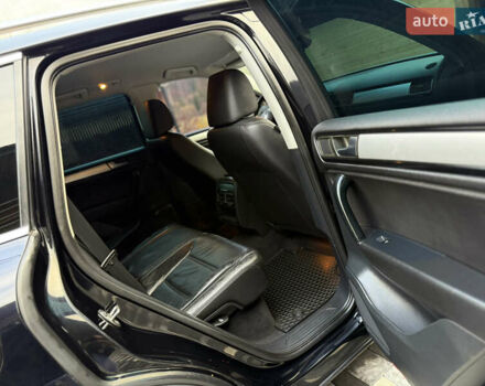 Черный Фольксваген Туарег, объемом двигателя 2.97 л и пробегом 278 тыс. км за 20000 $, фото 26 на Automoto.ua