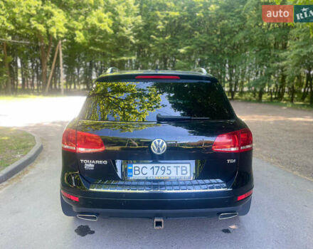 Черный Фольксваген Туарег, объемом двигателя 2.97 л и пробегом 329 тыс. км за 17999 $, фото 7 на Automoto.ua