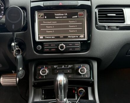 Черный Фольксваген Туарег, объемом двигателя 3 л и пробегом 235 тыс. км за 16700 $, фото 12 на Automoto.ua