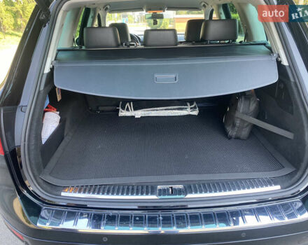 Черный Фольксваген Туарег, объемом двигателя 2.97 л и пробегом 315 тыс. км за 17800 $, фото 5 на Automoto.ua