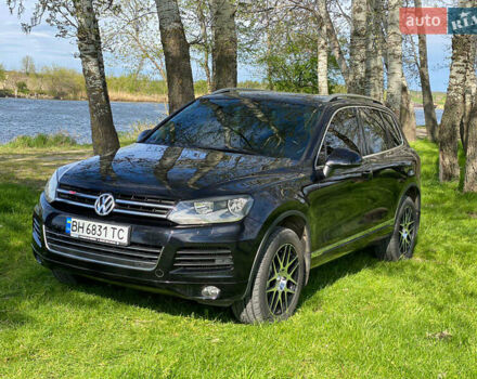 Чорний Фольксваген Туарег, об'ємом двигуна 2.97 л та пробігом 245 тис. км за 21900 $, фото 1 на Automoto.ua